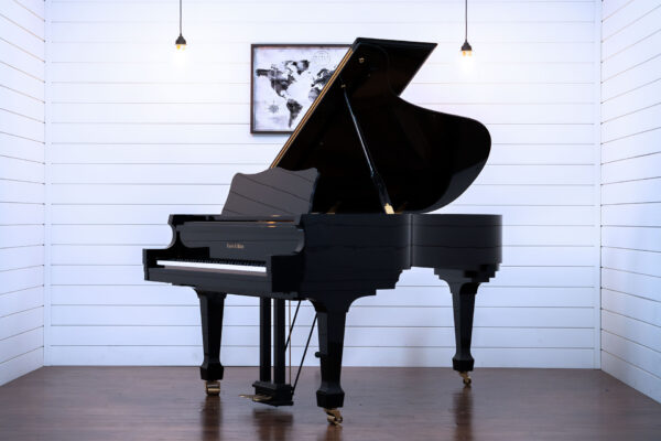 Charles R. Walter W190 Grand Piano