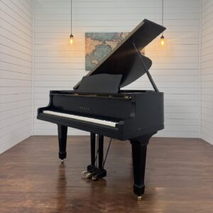Yamaha G2 Grand Piano